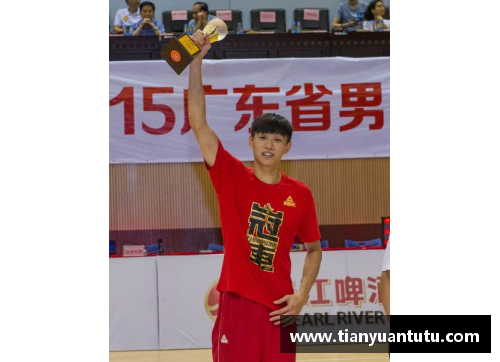 球王会体育官方网站足球员速度竞技：突破极限，揭秘全球顶尖球员如何追求速度巅峰 - 副本